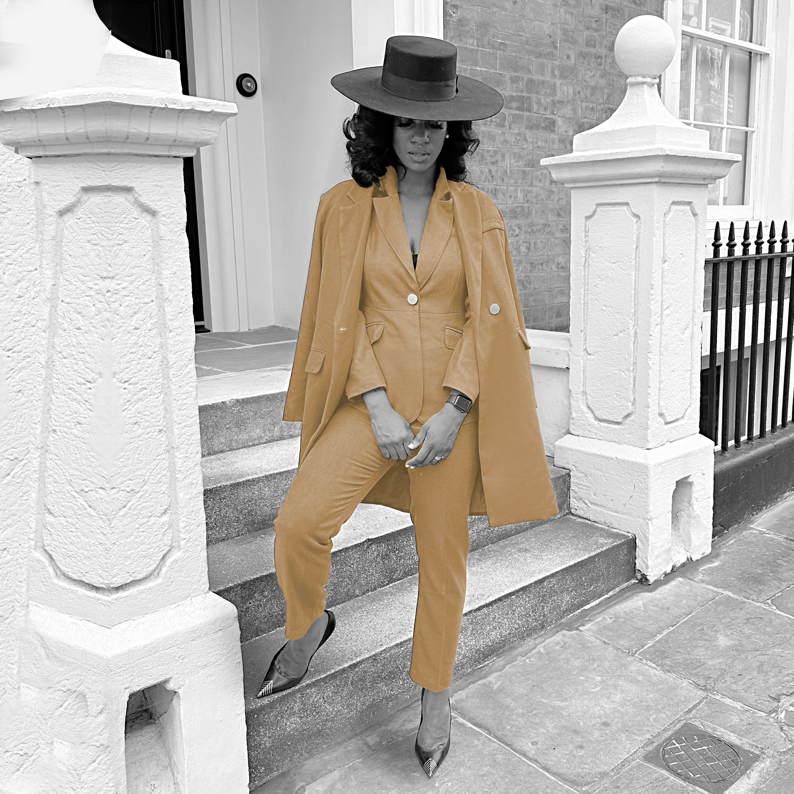 Deal Closer Straight Leg Pants - Camel Brown