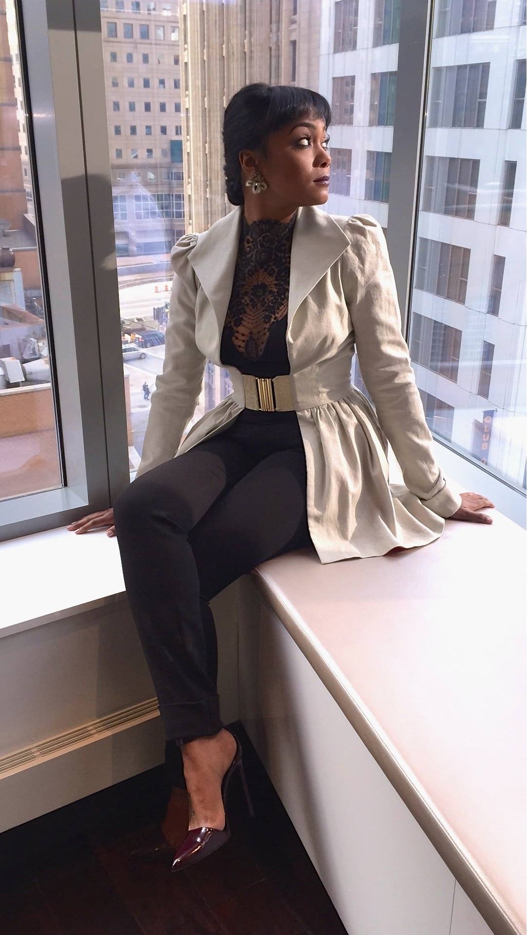 tatyana ali in Layo G flared collar jacket