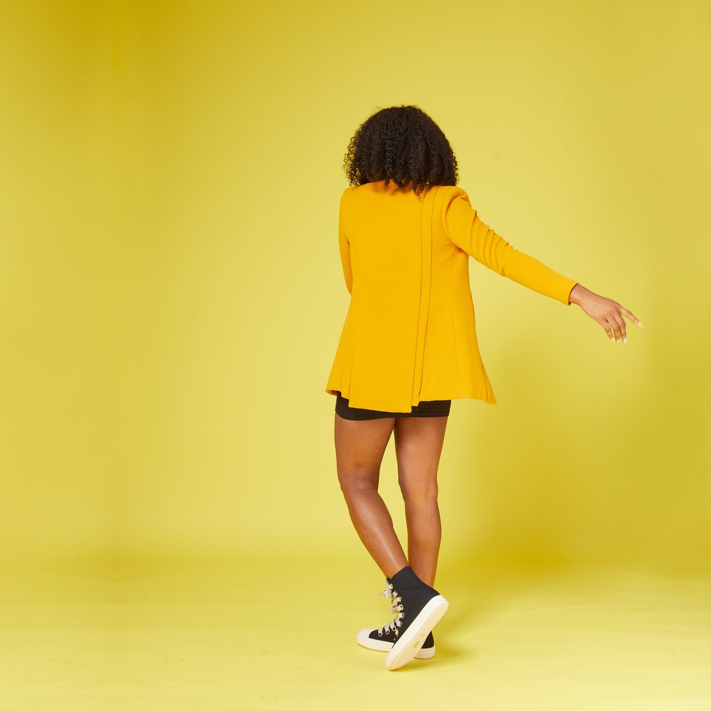 Rebel Stretch Pleated Blazer - Mustard Gold