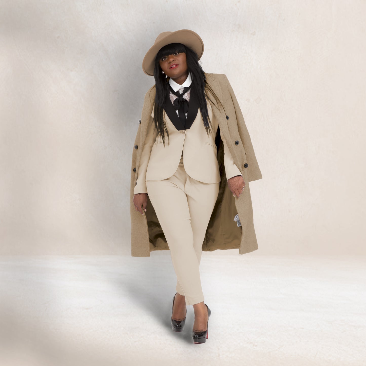Rebellious Boss Blazer - Caramel Pop